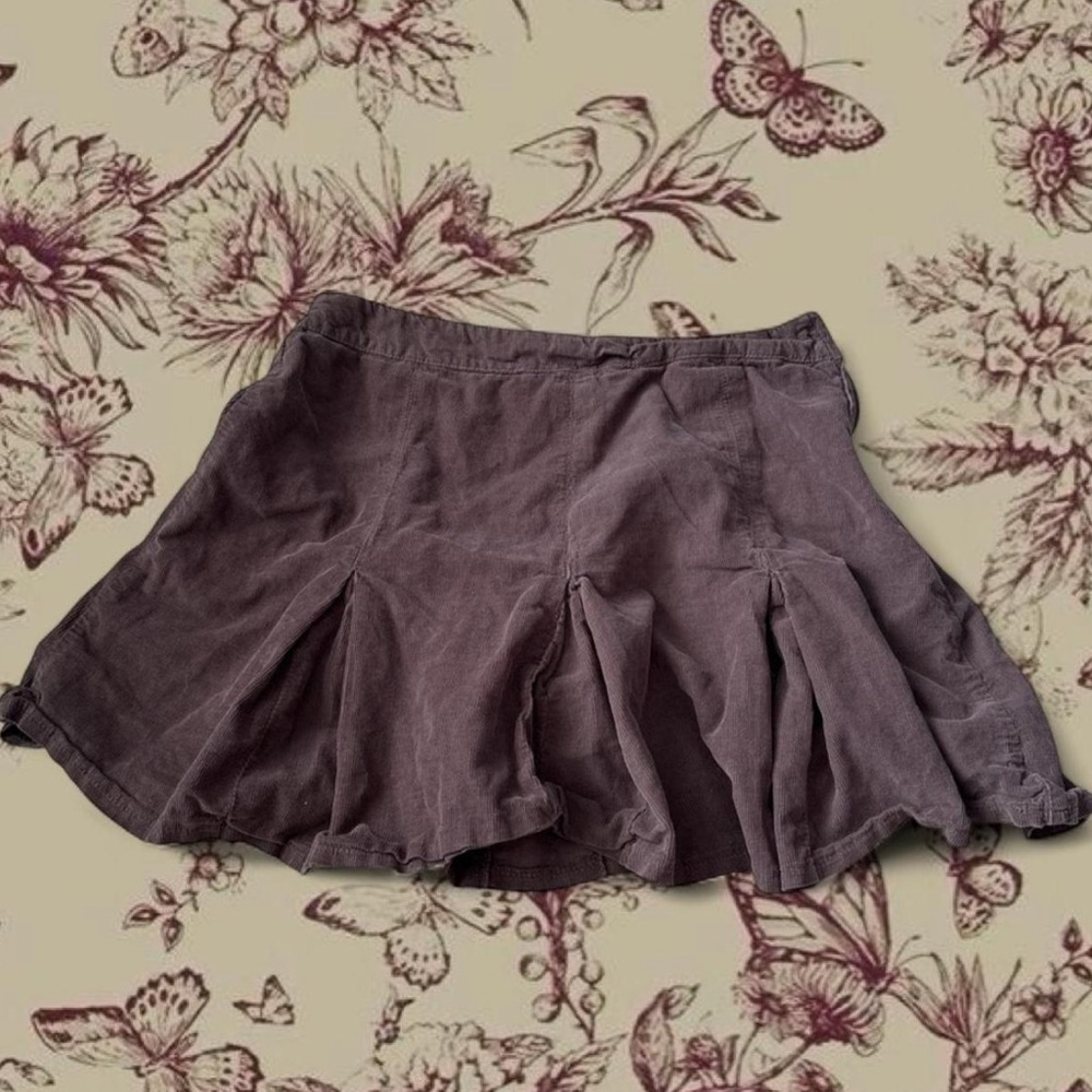 Eyeshadow Brown Pleated Skirt